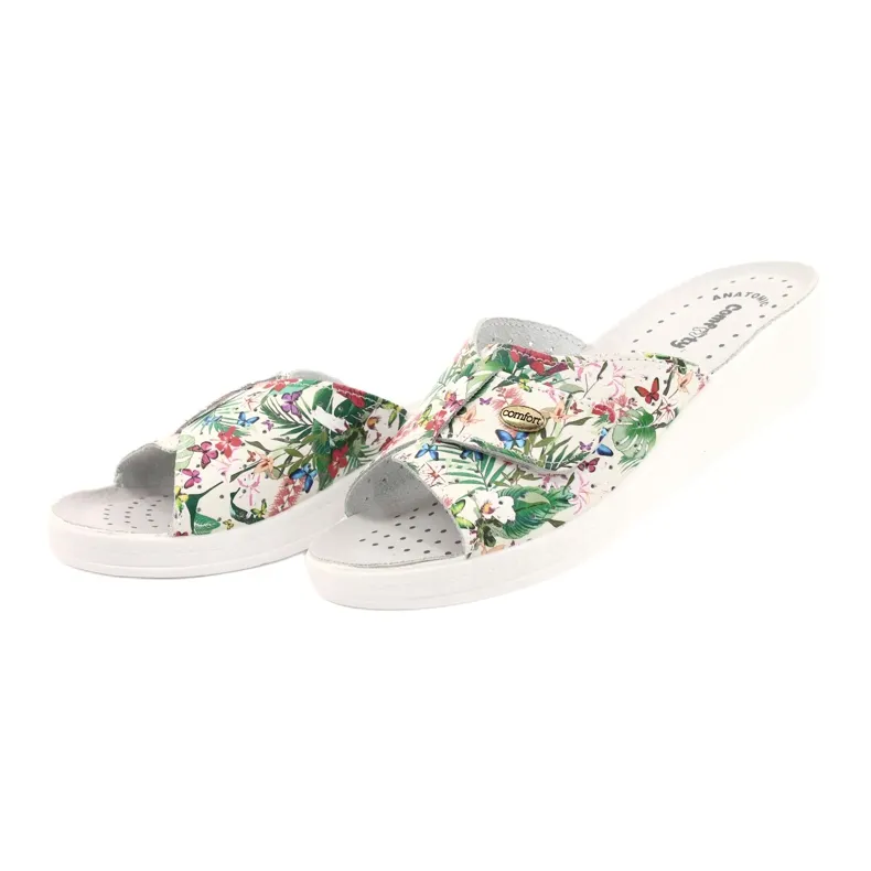 Chaussons pour femmes sur le coin Comfooty Lucia blanche multicolore