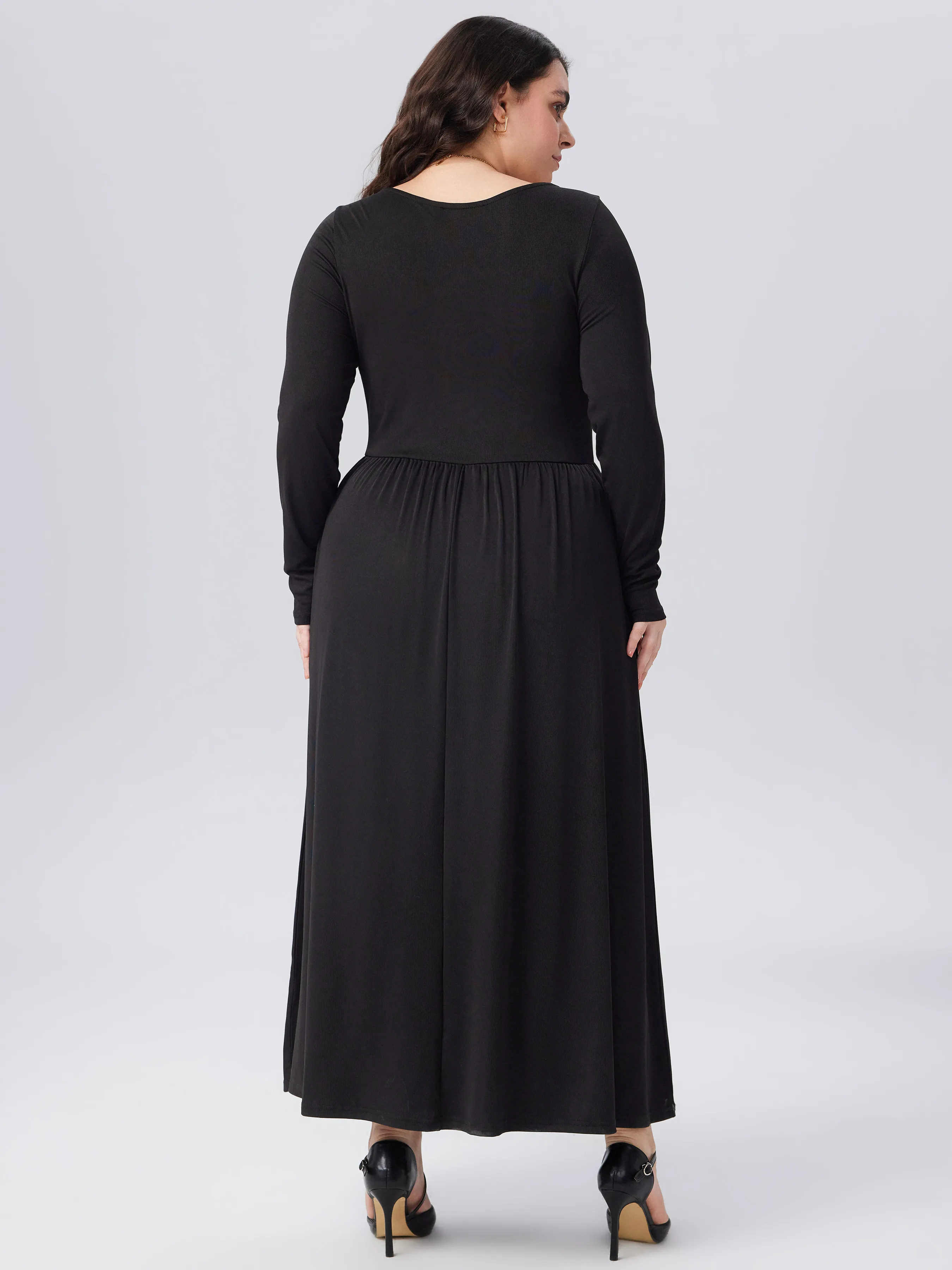  Robe Longue Unie à Encolure Dégagée Curve & Plus