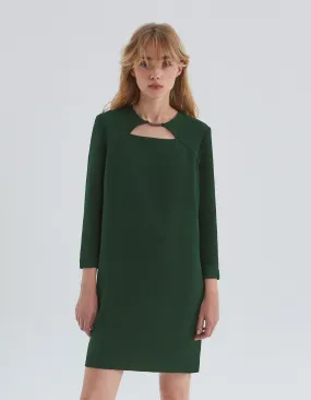 Robe verte avec gourmette métal devant Femme